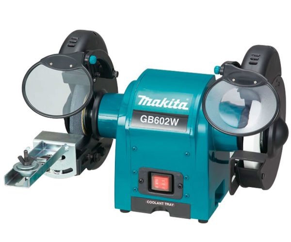 A Eletrônica Presidente é assistência técnica autorizada DeWALT, Black & Decker, Stanley e Vonder, além de revenda autorizada Makita. Especializada no conserto de televisores, micro-ondas, notebooks, controles remotos e na venda de peças e agulhas para máquinas de costura e máquinas de cuecas e meias. Atendemos Juiz de Fora e região.