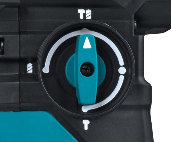 A Eletrônica Presidente é assistência técnica autorizada DeWALT, Black & Decker, Stanley e Vonder, além de revenda autorizada Makita. Especializada no conserto de televisores, micro-ondas, notebooks, controles remotos e na venda de peças e agulhas para máquinas de costura e máquinas de cuecas e meias. Atendemos Juiz de Fora e região.